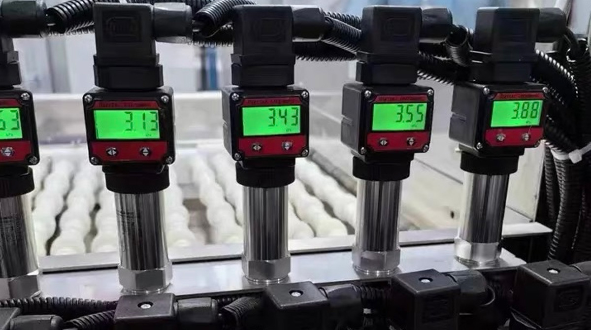 智界专注传感器研发定制，拥有科学化的管理系统，定制开发管理跟踪系统，传感器通过欧盟CE、ROHS等认证